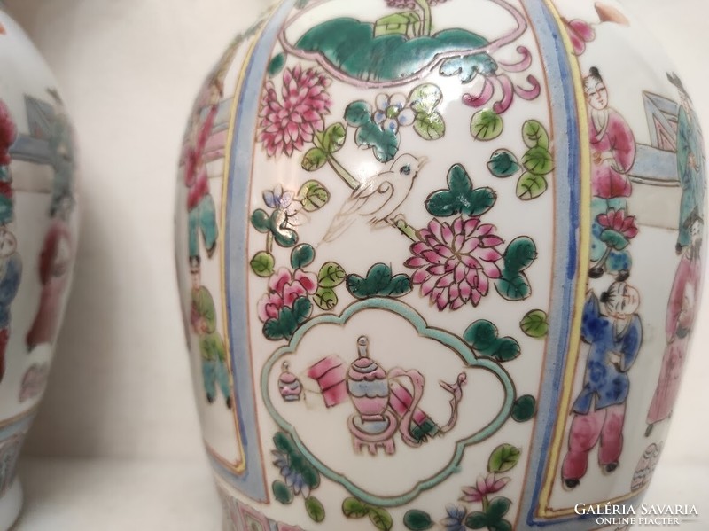 Antik 2 darab kínai porcelán nagy festett sokalakos uralkodói életjelenetes váza 809 5650