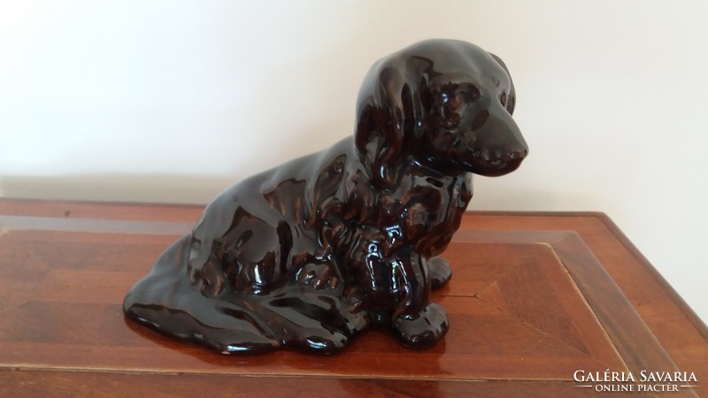 Retro kerámia figura kutya barna tacskó dísztárgy