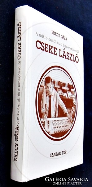 Ekecs gauze: the microphone and the record player are covered with Czech cotton