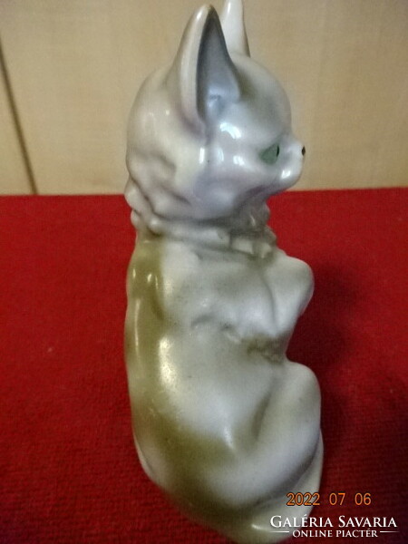 Lengyel porcelán figura, zöld szemű cica, magassága 11 cm. Vanneki! Jókai.
