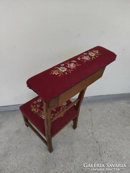 Antique exquisitely carved prayer stool prayer chair Christian religion Jesus prayer stool 362 5711