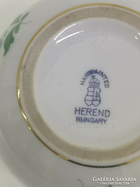 Flawless old Herend bombonier with Nanking bouquet pattern - 50055