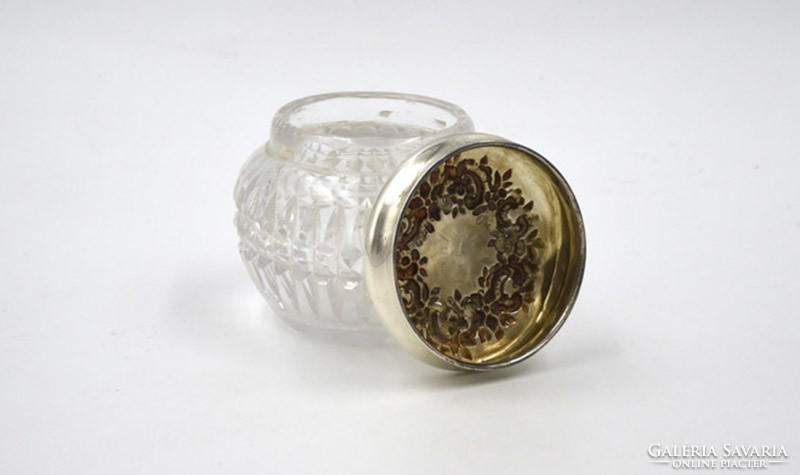 Art Nouveau bonbonier with silver lid, small, polished glass jar. (1900-1939)