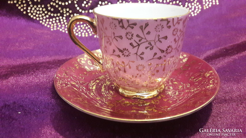 Porcelán kávés csésze tányérral gyűjteménybe 3. (L2474)