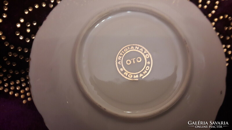 Porcelán kávés csésze tányérral gyűjteménybe 2. (L2473)