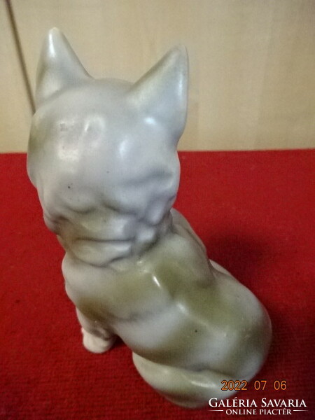 Lengyel porcelán figura, zöld szemű cica, magassága 11 cm. Vanneki! Jókai.