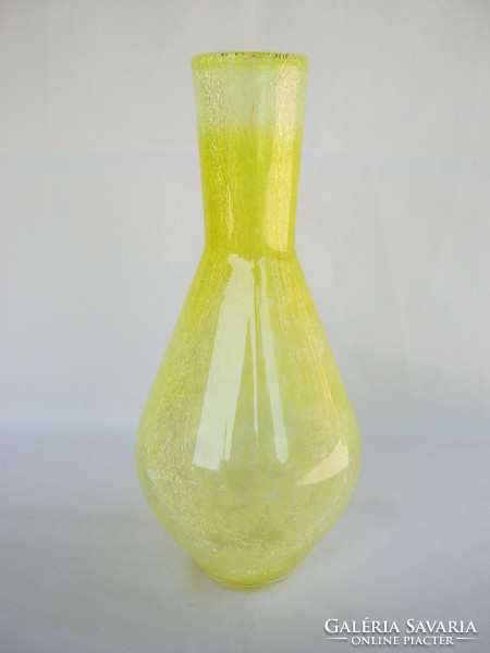Retro ... Karcagi Berekfürdői fátyolüveg repesztett  üveg váza nagy méretű 26 cm