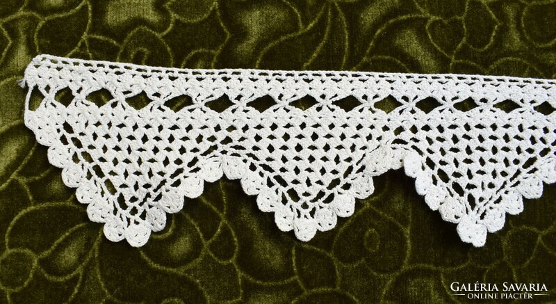 Crochet lace shelf decoration, drapery curtain tablecloth lace strip ribbon 107 x 8.5 cm