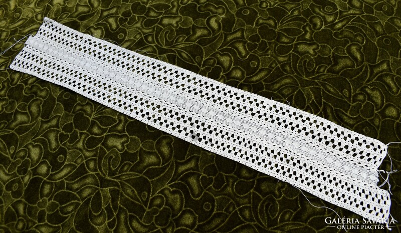 Crochet lace shelf decoration, drapery curtain tablecloth lace strip ribbon 65 x 11 cm