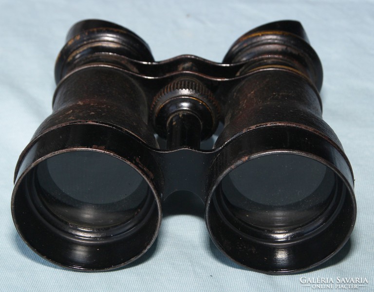 Antique paris chevalier marked, perfectly working used, well-loved binoculars!