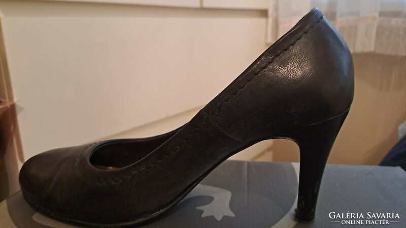 Leather salamander high-heeled black shoe, with leather insole, size 38