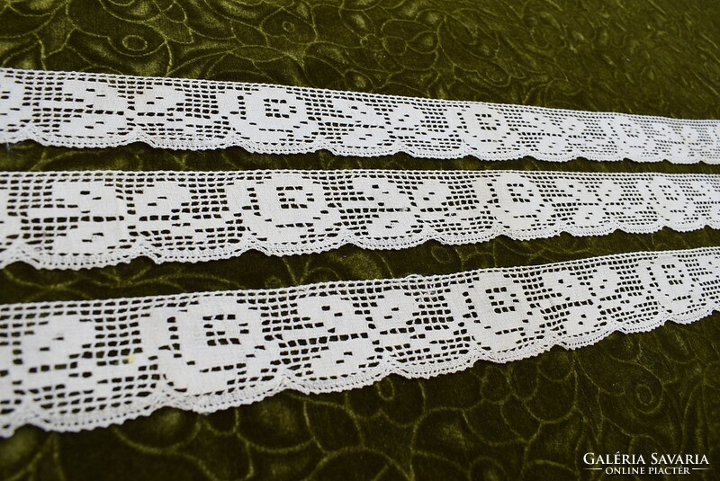 Klöpli lace shelf decoration, drapery curtain tablecloth lace strip ribbon 3 pcs. X 70 x 5.5cm rose pattern