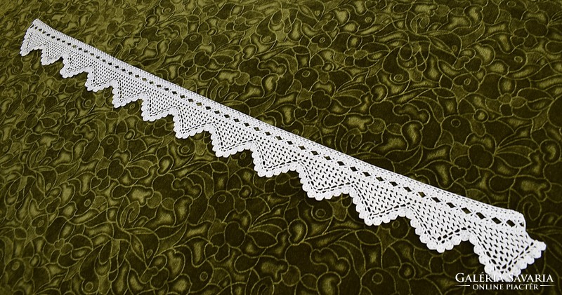 Crochet lace shelf decoration, drapery curtain tablecloth lace strip ribbon 107 x 8.5 cm