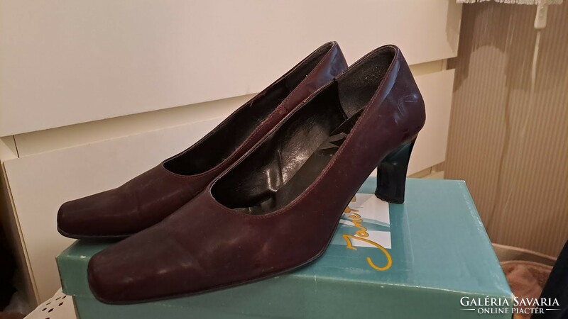 Burgundy, high-heeled, Italian women's shoes in size 38