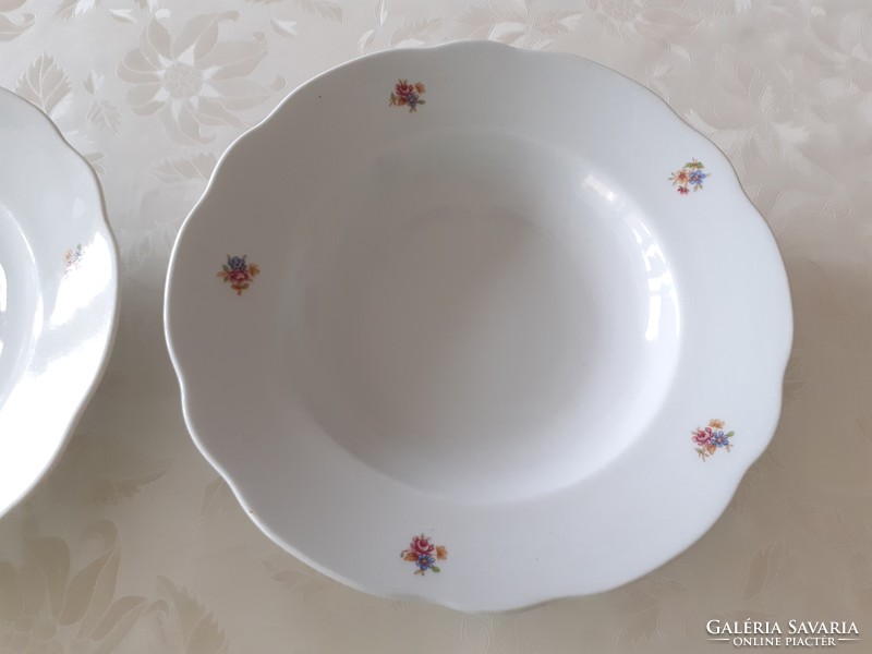 Régi Zsolnay porcelán virágos mély tányér 2 db