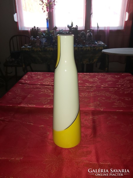 Hollóház porcelain vase