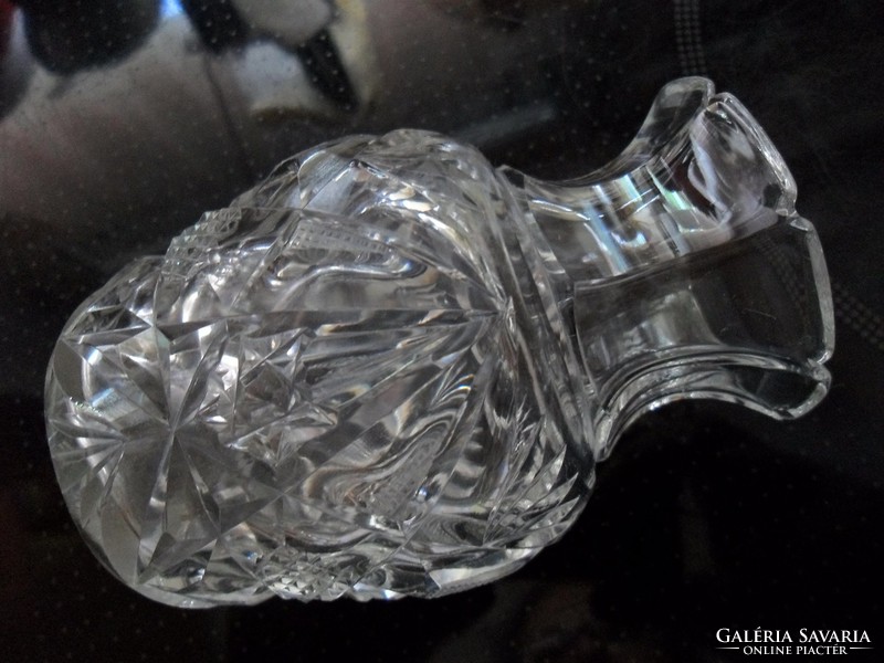 Retro antik kis ibolyás, hóvirágos kristály váza