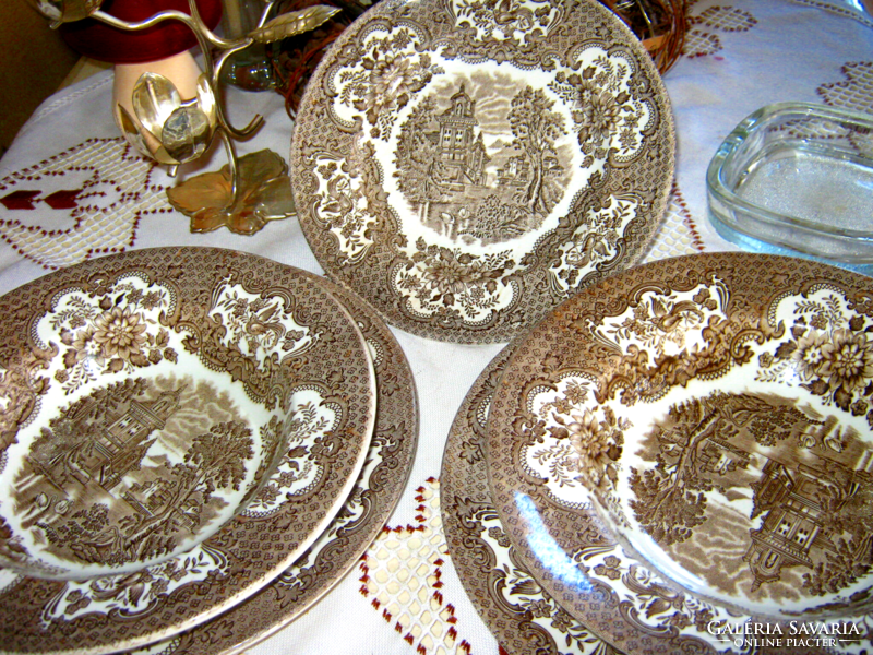 5 db barna angol tányér Staffordshire