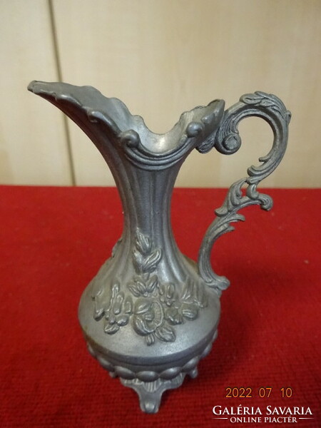 Zinc decanter, height 11 cm. He has! Jokai.