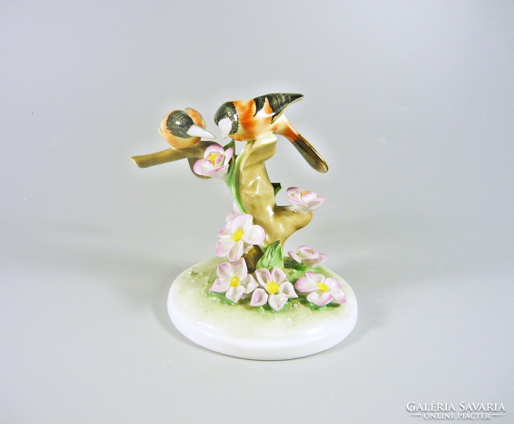 Herend, songbirds on a tree branch with flowers, hand-painted porcelain 10 cm. Flawless! (B096)