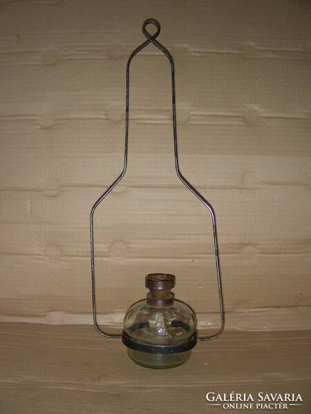 Petóleum lámpa