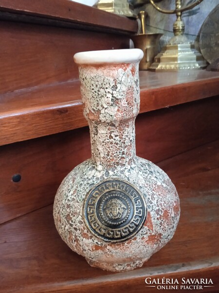 Versace kerámia váza, 22 cm-es magasságú, gyűjtőknek kiváló.