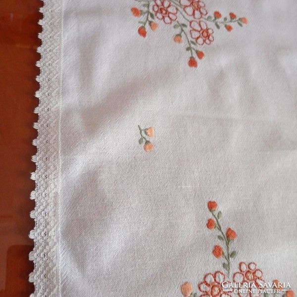 White, hand-embroidered tablecloth, 63 x 61 cm