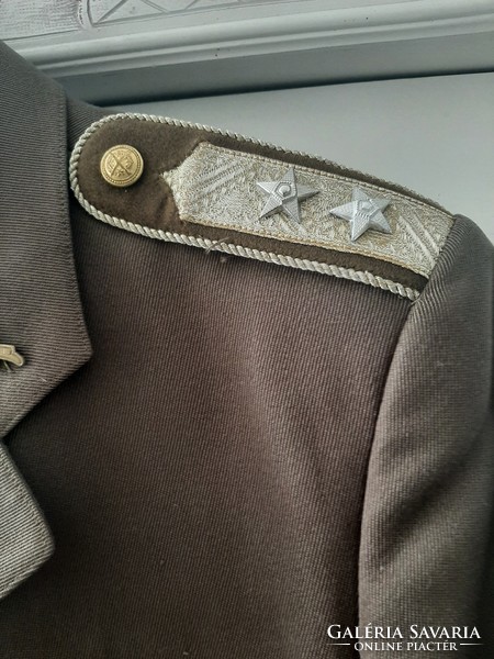 MNH katonai Tiszti egyenruha 1970-1980 as évek alezredes vállappal ,légvédelmi fegyvernemi jelzéssel
