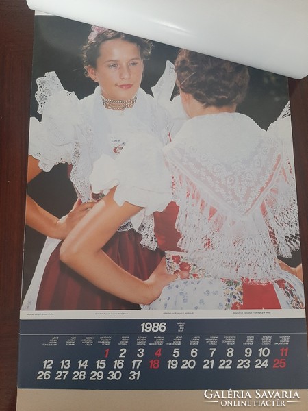 Rábáközi folk costumes 1986 13-page wall calendar
