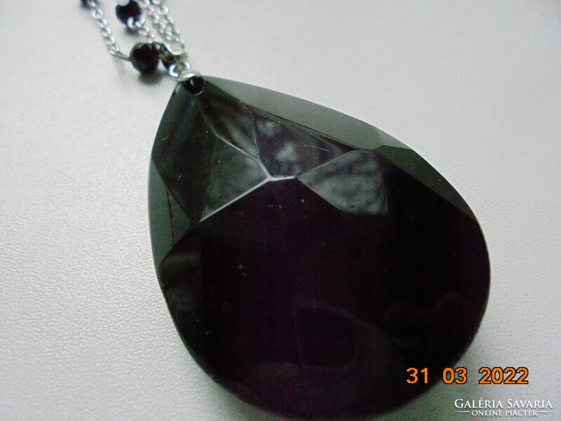 Spectacular polished, faceted black onyx pendant, onyx pearl with double row chain