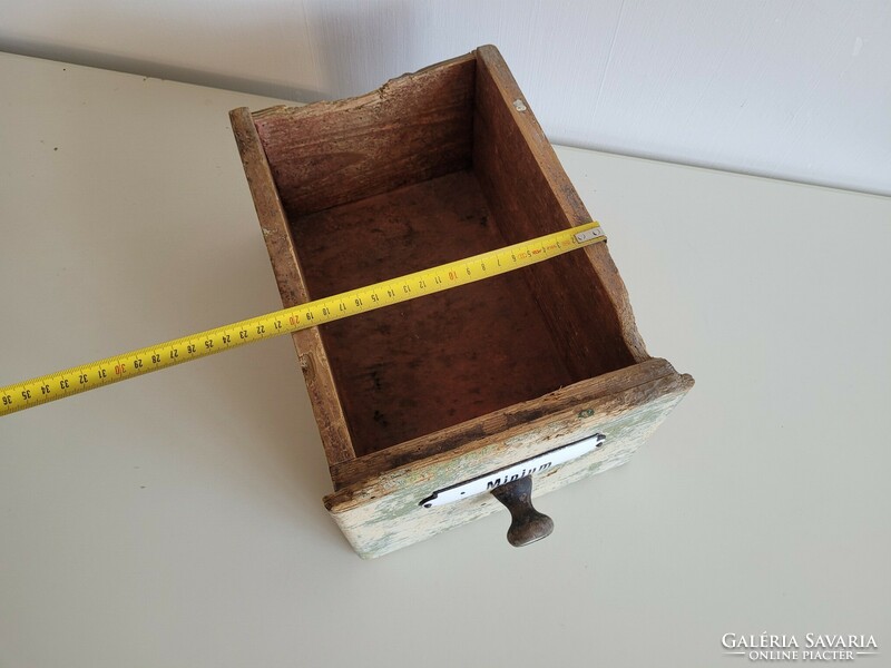 Régi antik nagy méretű zománctáblás szatócsbolt bútor fa fiók Minium