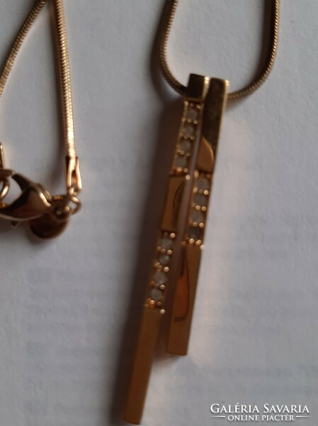 M& s gold-colored women's necklace with a long stone pendant
