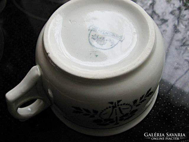 Antique wilhelmsburg cup, soup cup