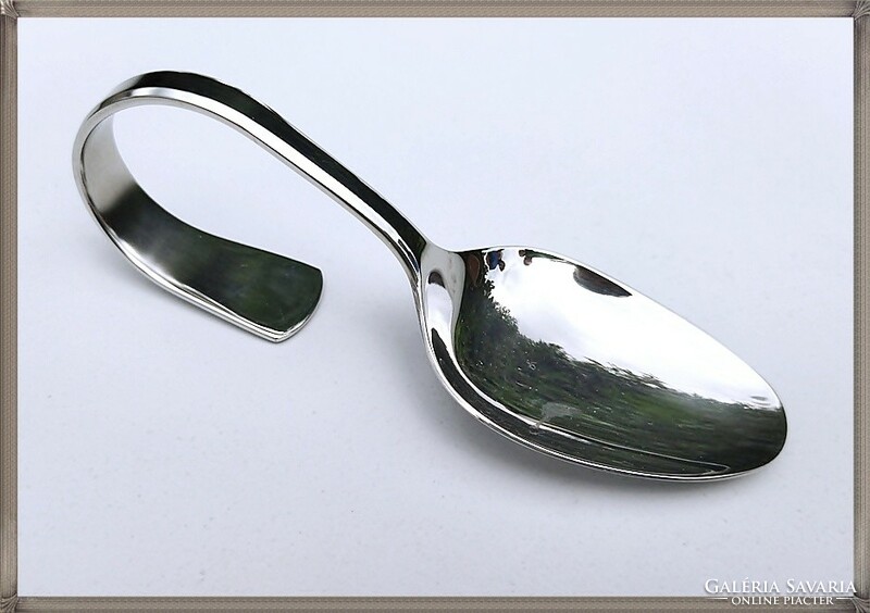 Good quality, stainless steel, bent tasting spoons