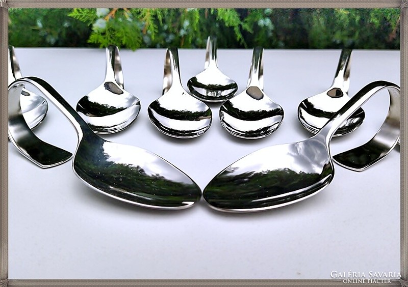 Good quality, stainless steel, bent tasting spoons