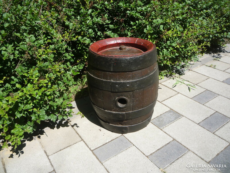 Beer Barrel.