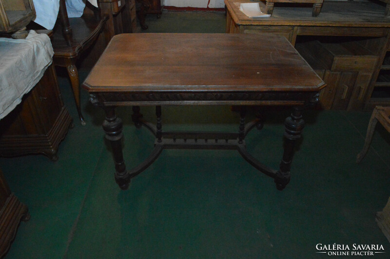 Antique Neo-Renaissance dining table