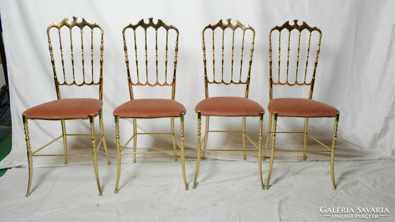 4 metal chairs