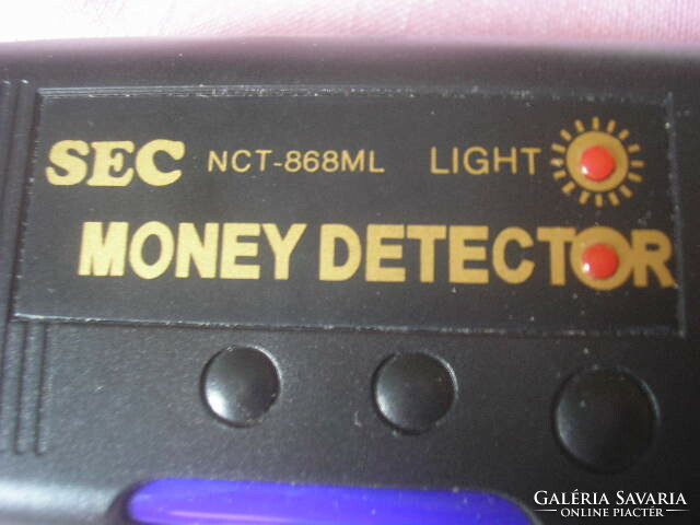 Retro pocket money detector fake banknote stamp detector for sale in a box with a uv lamp