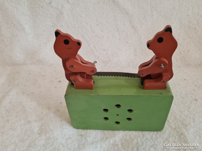 Retro saw bears in the condition shown in the pictures.