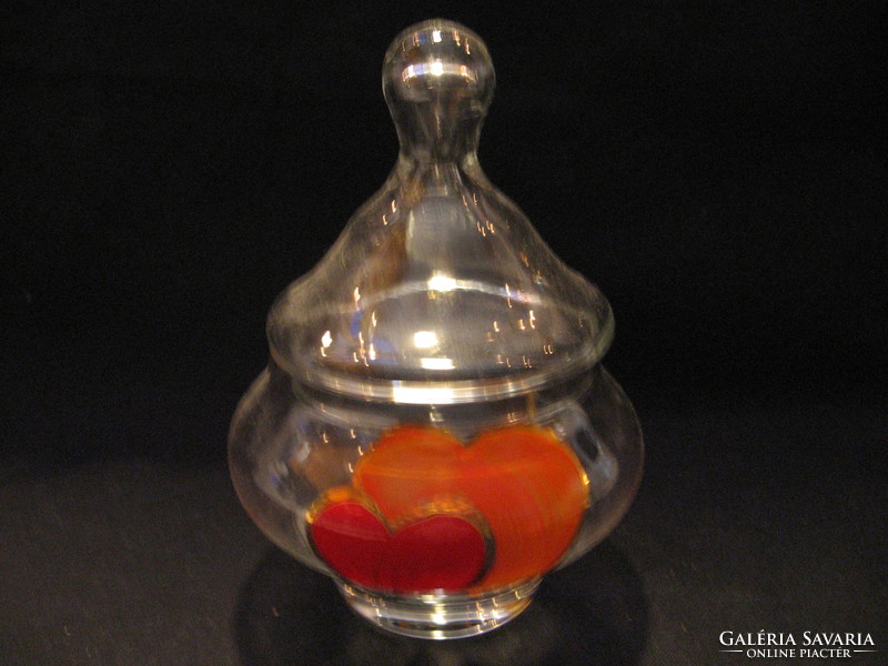 Paul Nagel fedeles üveg tartó szivecskék mintával