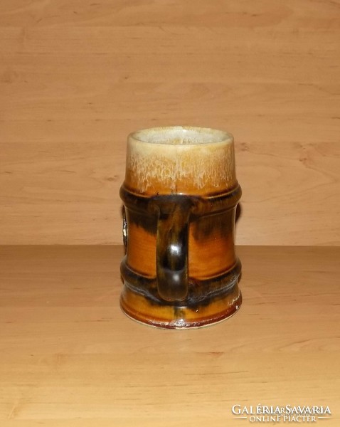 Zsolnay pyrogranite designed by György Krüts on the side of a beer mug with a bird pattern (z)