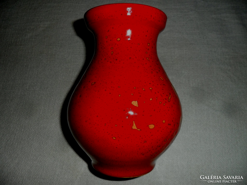 Jasba retro fényes vörös váza