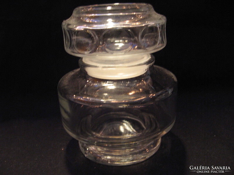 Covered glass holder with dotted, cupped roof