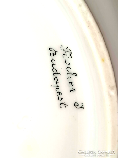 Antik monogramos Ficher J. jelzett csontos tányér. 1.