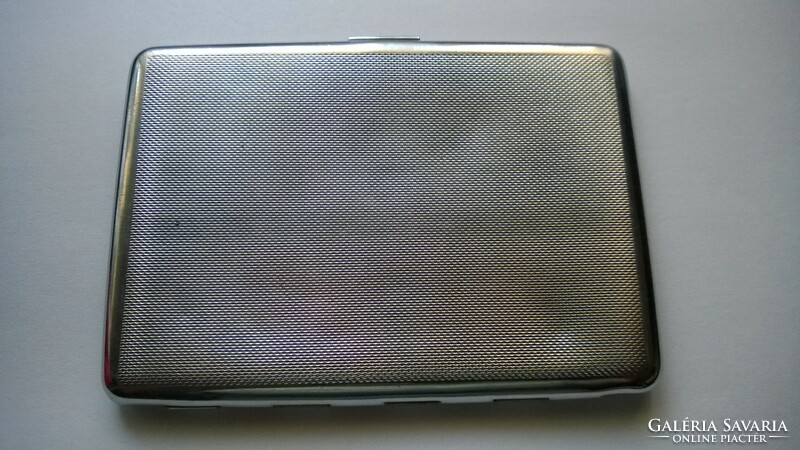 Cigarette case-cigarette box with the image of Ireland, shamrock - in excellent condition