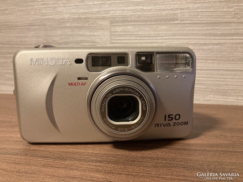 Minolta 150 Riva zoom fényképezőgép ( retro )