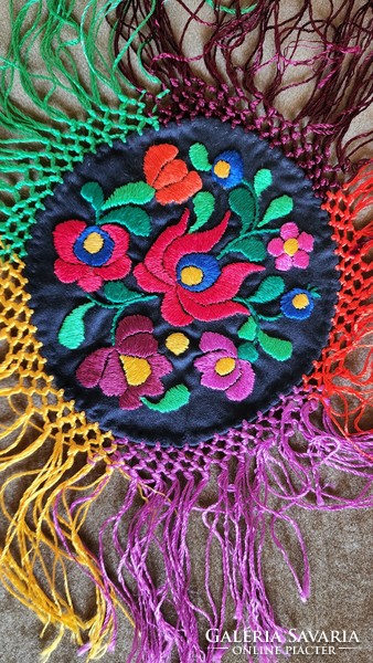 Hungarikum round matyó table centerpiece embroidered field stones flawless Hungarian handwork
