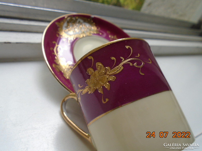 Embossed gold enamel flower pendant with patterns Japanese burgundy cream porcelain coffee cup coaster