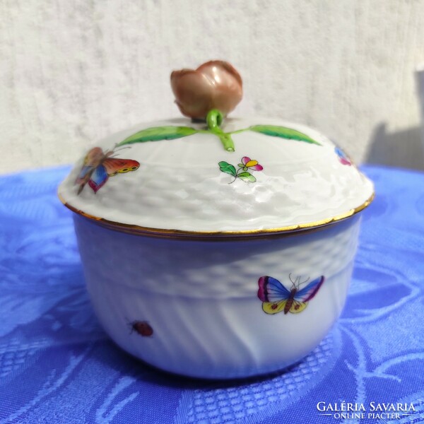 Herend porcelain bonbonier with flowers, box with bird patterns, butterflies and beetles